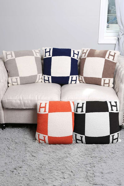 H Patterned Pillow Cover